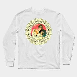 kiss at the wedding Long Sleeve T-Shirt